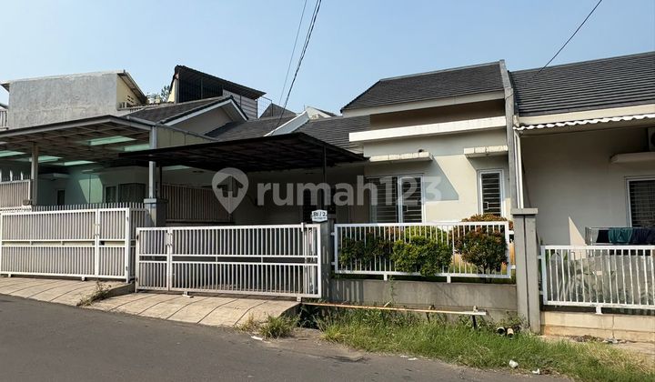 Nice House Wide Road in Villa Dago Pamulang