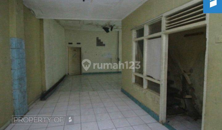 Rumah Ciateul Hitung Tanah Hoek Pusat Kota 11