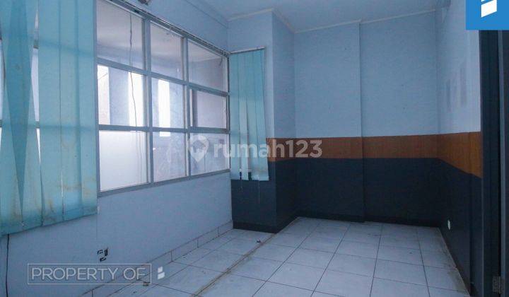 Ruko Suniaraja tengah kota lokasi strategis sekali  100m dari braga 8