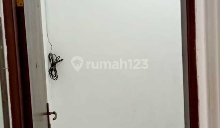 Rumah Taman Holis Indah Siap Huni Letak Strategis 7