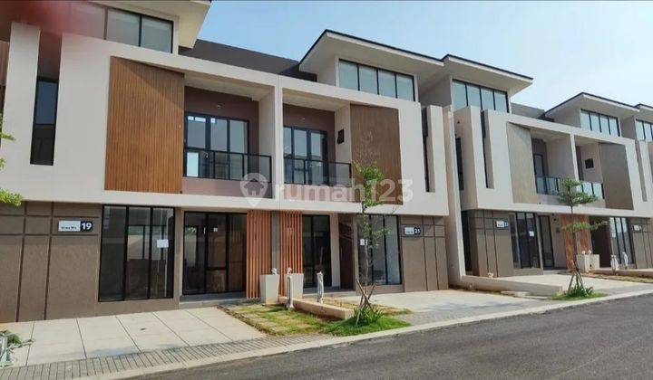 Dijual rumah murah 5kamar, depan AEON Mall, Savasa, kota Deltamas Cikarang Bekasi  2