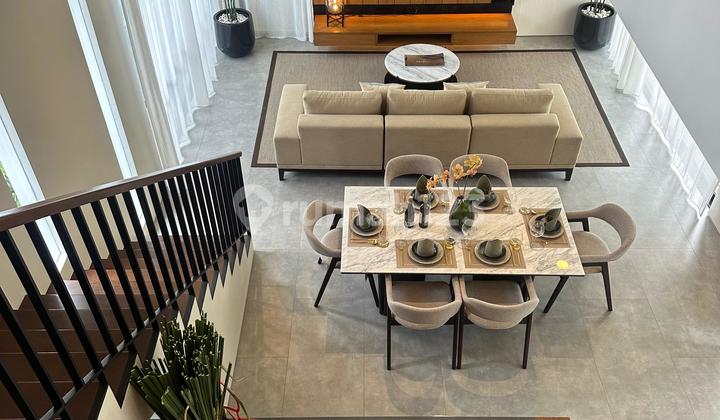 VILLA MEWAH DAN LUAS DENGAN ONE GATE SYSTEM DI JIMBARAN