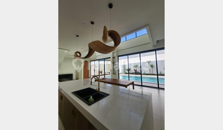 SPACIOUS AND LUXURY VILLA IN POH GADING, JIMBARAN