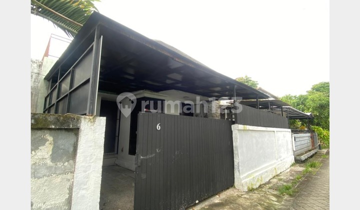 Minimalist 2-Bedroom House Near Jimbaran Immigration Office 2