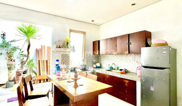 RUMAH 3 KAMAR TIDUR MODERN MINIMALIS DI KEROBOKAN, SEMINYAK 2