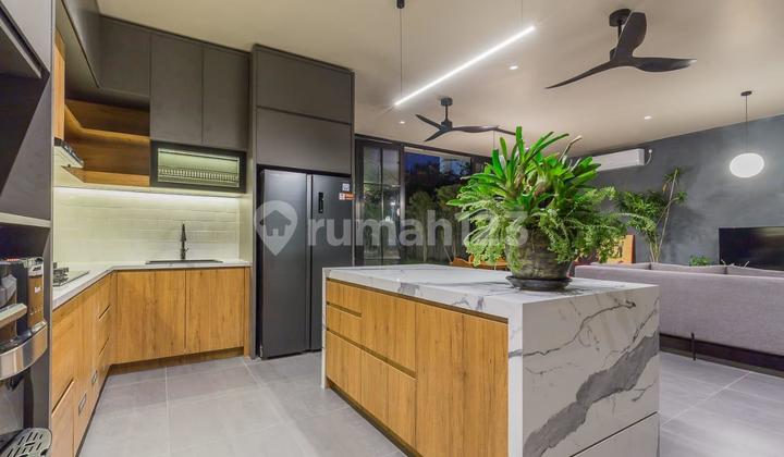 Villa Luas dan Modern 3 Bedrooms Full Furnished di Uluwatu 2