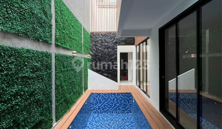 Brand New Modern House Dalam Komplek Bintaro Jaya Lingkungan Tenang & Nyaman 24