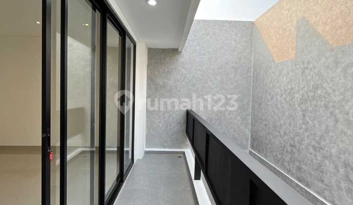 Brand New Modern House Dalam Komplek Bintaro Jaya Lingkungan Tenang & Nyaman 17