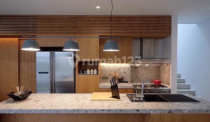 Town House dengan Lingkungan Nyaman dan Asri, Rindang dan Sangat Ekslusif di Wilayah Cirendeu Lokasi Akses Dekat ke MRT Lebak Bulus. 2