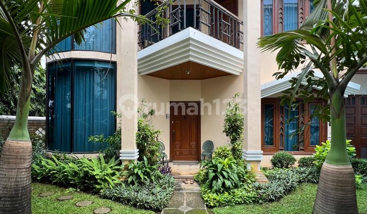Dijual Rumah Siap Huni Dalam Townhouse di Kebayoran Lama, Jakarta Selatan Dijual Rumah Siap Huni Dalam Townhouse di Kebayoran Lama, Jakarta Selatan