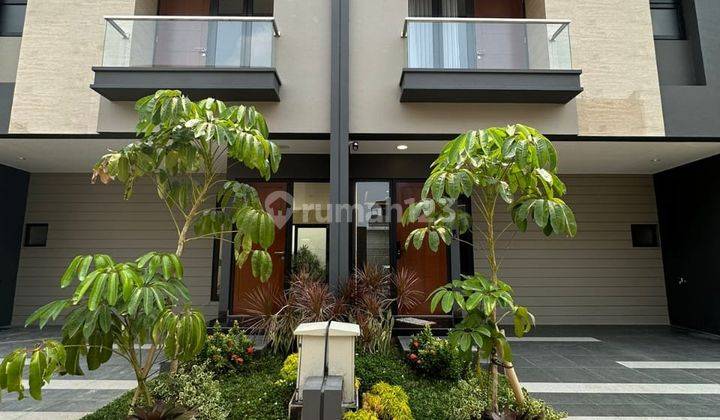 Forsale Brand New Townhouse Modern Minimalist House Area Arteri Kelapa Dua 1