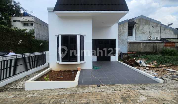 New House in Rempoa, South Tangerang, Banten 2