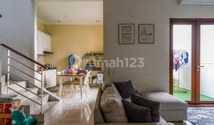 Dijual Rumah 2 Lantai Siap Huni Lokasi Strategis di Larangan, Tangerang Nempel Jakarta Barat 2