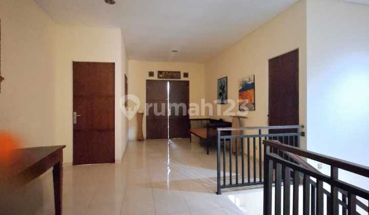 Dijual Rumah Masih Kokoh di Cilandak Belakang Citos 2