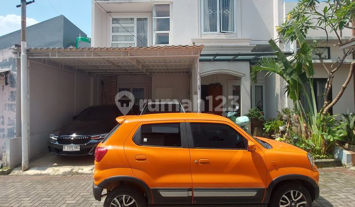 For Sale Rumah 2,5 Lantai Dalam Town House Bintaro Area Tangerang Selatan
