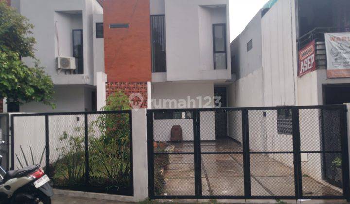 Di Jual Dan Disewakan Rumah Siap Huni Bisa Utk Kantor Area Veteran Bintaro 2