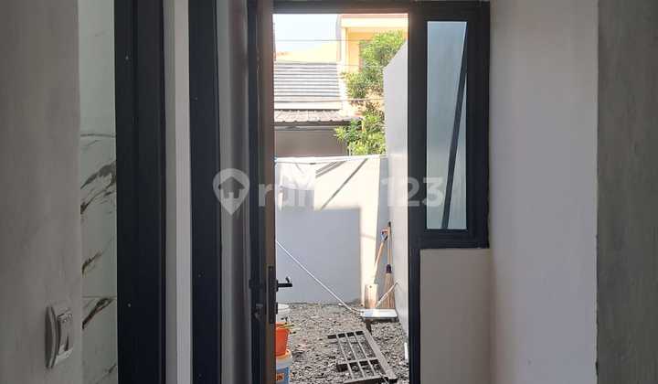 Rumah Baru Modern Minimalis Dalam Komplek Cinere Depok 2