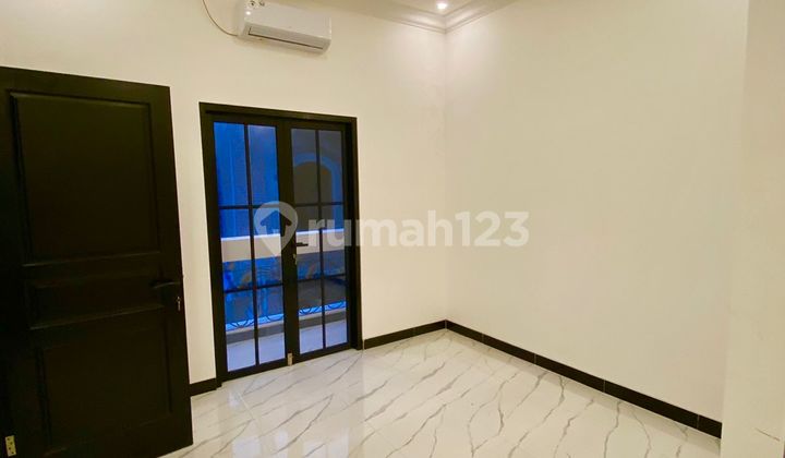 Brand New Exclusive Cluster di Tanjung Barat, Jagakarsa, Jakarta Selatan