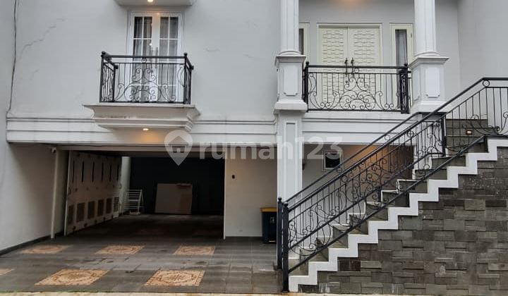 For Sale Rumah Modern Classic Dalam Townhouse Jagakarsa - Jakarta Selatan 1