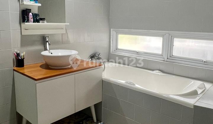 For sale  Rumah Modern dalam town house di veteran jakarta selatan 2