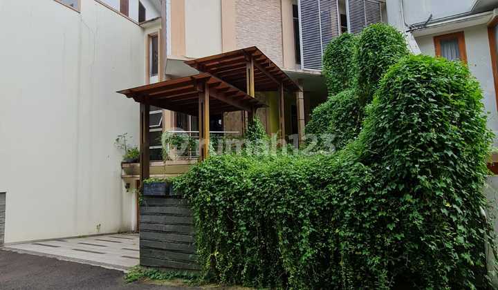 For Sale Rumah Modern Dalam Town House Lebak Bulus Jakarta Selatan 2