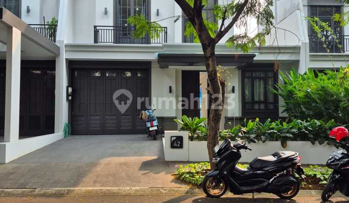 Dijual Rumah dalam Cluster Nyaman Aman dan Tenang ..Cluster berada dalam komplek besar one gate system di Tanjung Barat Jakarta Selatan Dijual Rumah dalam Cluster Nyaman Aman dan Tenang ..Cluster berada dalam komplek besar one gate system di Tanjung Barat Jakarta Selatan