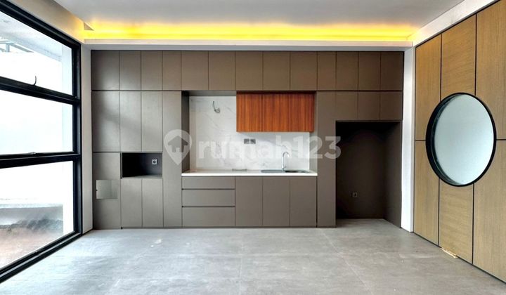 Dijual Hunian Berkonsep Modern Industrial Japandi di Dalam Townhouse Cirendeu 2