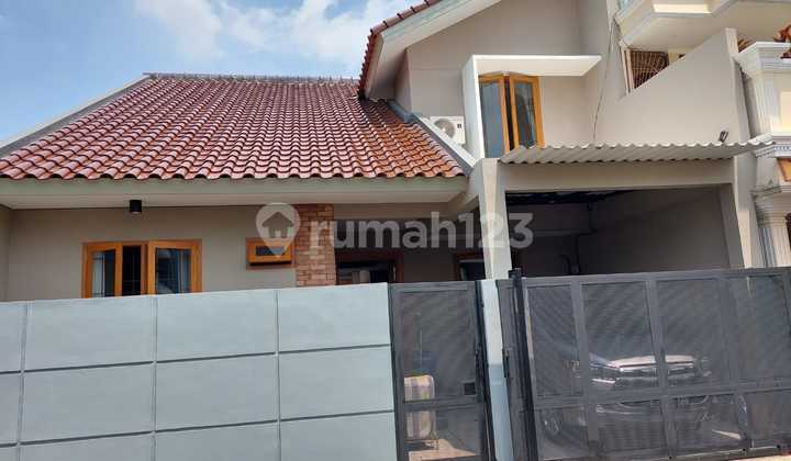 Dijual Rumah Secondary Dalam Komplek Tenang Nyaman Full Furnish di Rempoa Tangerang Selatan Dekat ke MRT Lebak Bulus