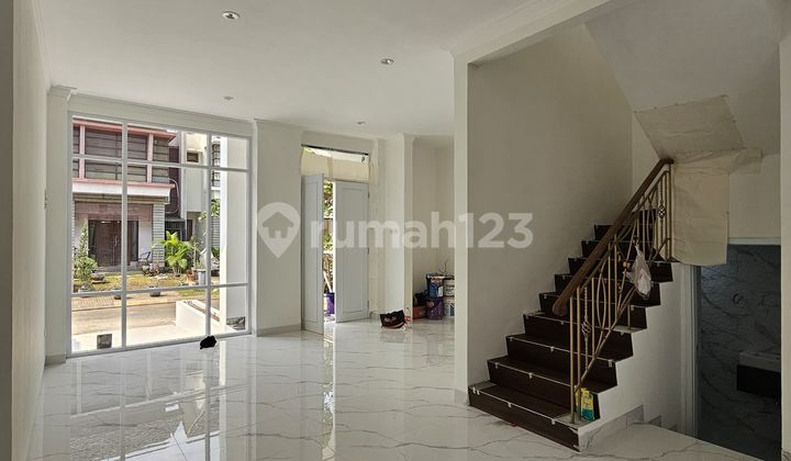Rumah Baru dengan Modern Design,Full Renovasi Dalam Cluster Bintaro Jaya Sektor 9 2