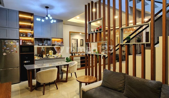 For Sale Brand New House Ready to Occupied in Pondok Indah Area, South Jakarta
