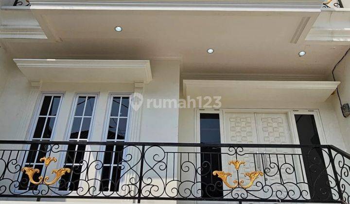 For Sale New Modern Classic Townhouse Siap Huni At Cilandak Jakarta Selatan 2