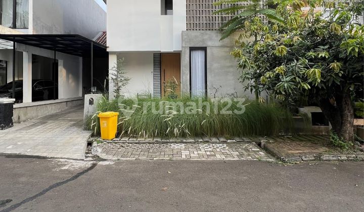Rumah Full Renovasi Bergaya Modern Minimalist Cluster Bintaro Jaya, Sektor 9