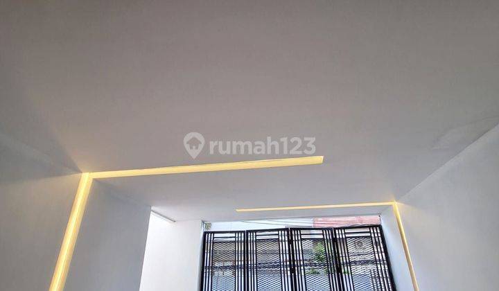 Rumah Muara Karang, 4 Lantai, Siap Huni, 5 X15m² 1