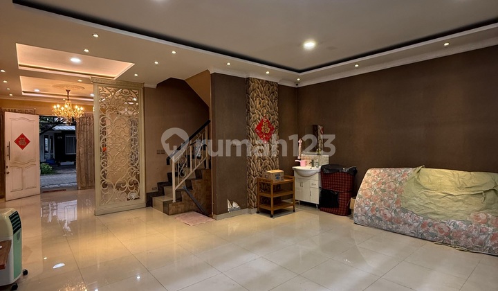 Disewakan Rumah Siap Huni Green Lake City Disewakan Rumah Siap Huni Green Lake City