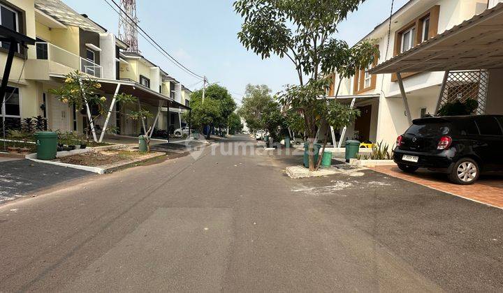 Dijual Rumah Cantik 2 Lantai Di Cluster Golden Prima Harapan  2