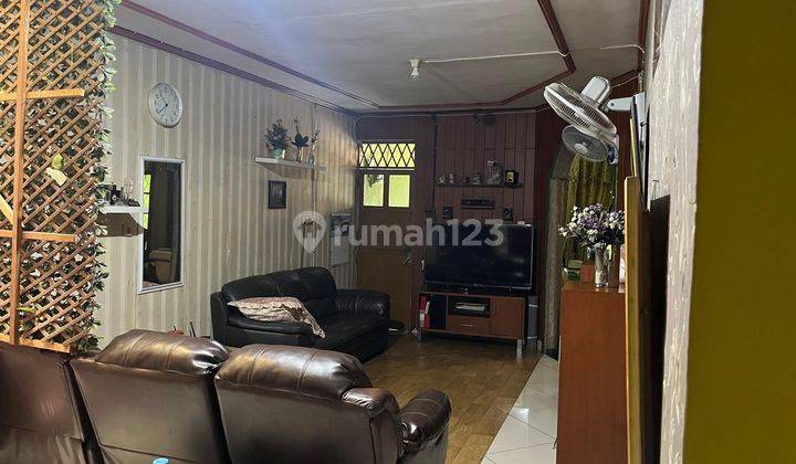 Rumah 2.5 Lantai Di Perumnas 3 Bekasi Timur 2