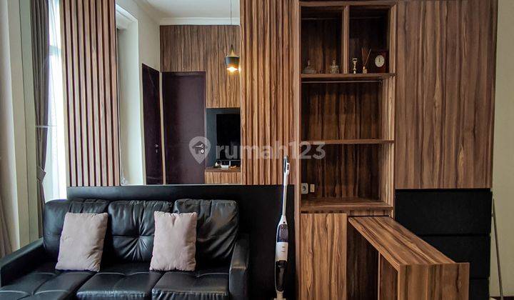  Apartemen Permata Hijau Suites 2 Kamar Tidur Furnished