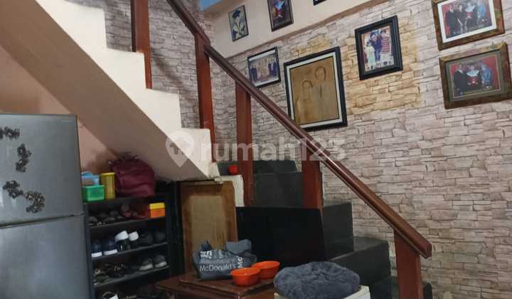 House for Sale on JL. Nanas VI, Perum 1, Karawaci, Tangerang 2