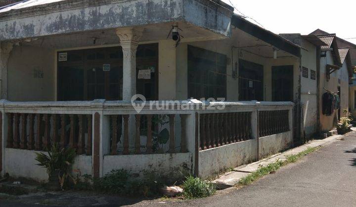 murah rumah di cikokol JL. Maulana Yusuf dekat Kampus UNIS Kota Tangerang 2