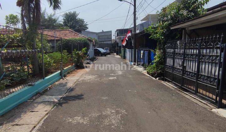 Taman Duren Sawit Jaktim Rumah 3 Lt Depan Fasilitas Taman 246 2