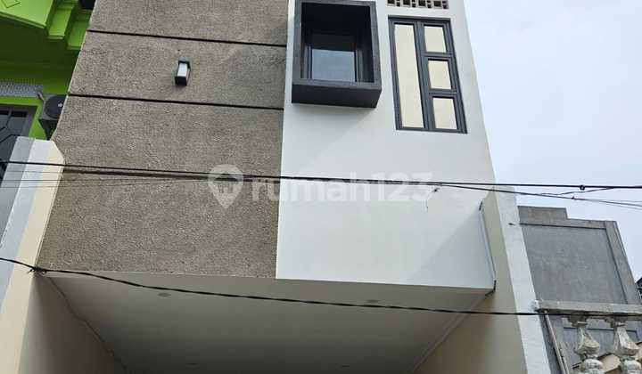 Dijual Cepat Kos-Kos an 4 Lt Baru Renov  Siap beroperasi di Kelapa Gading – Jual BU!! 365