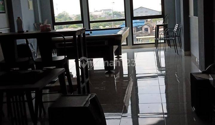 Jual Ruko 3 Lantai Siap Pakai Strategis Hadap Jalan di Scarlet Summarecon Bekasi 2