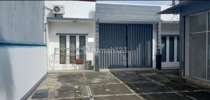 Land Bonus Business Space in the Middle of Bekasi City Land Bonus Business Space in the Middle of Bekasi City