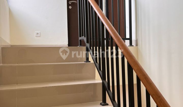 Dijual Cepat Rumah Murah dan Luas Cluster Balsa di Green Ara Residence Harapan Indah Bekasi 2