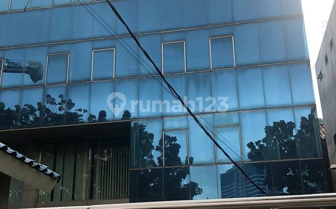 Gedung Perkantoran Strategis Siap Huni di Kebayoran Baru Jakarta Selatan Gedung Perkantoran Strategis Siap Huni di Kebayoran Baru Jakarta Selatan
