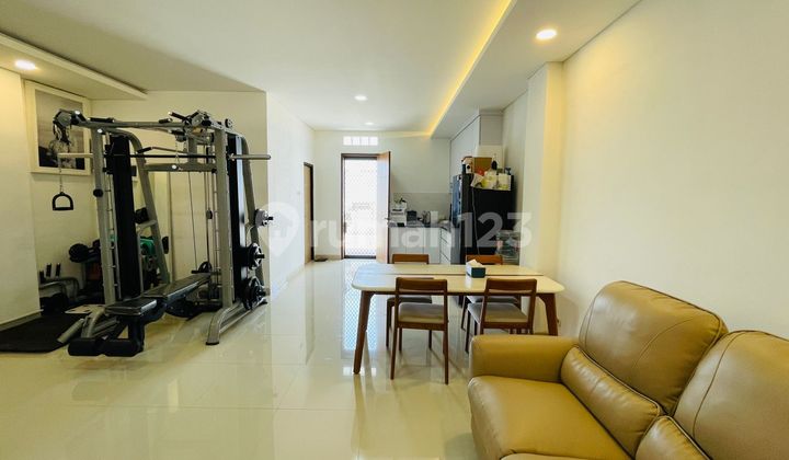 Rumah 2 Lantai Siap Huni di Green Ara Harapan Indah Bekasi 2