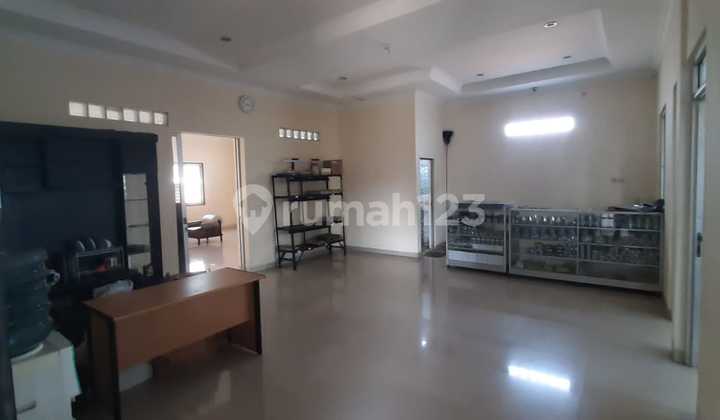 Strategic Warehouse in North Bekasi for Quick Sale