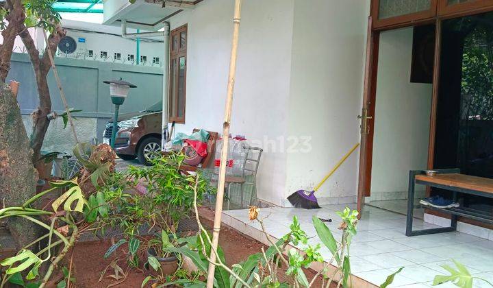 Rumah Asri di Tanah Kusir Kebayoran Lama Jakarta Selatan 2