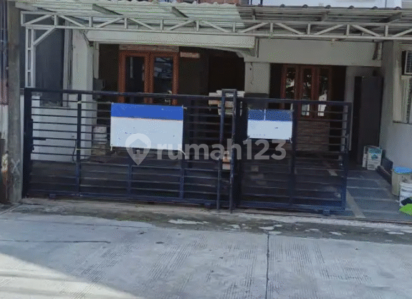 Rumah di Pelepah Indah II