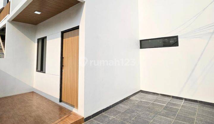 Available 2 Rumah Minimalist Modern 2 Lantai  2